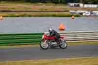 Vintage-motorcycle-club;eventdigitalimages;mallory-park;mallory-park-trackday-photographs;no-limits-trackdays;peter-wileman-photography;trackday-digital-images;trackday-photos;vmcc-festival-1000-bikes-photographs